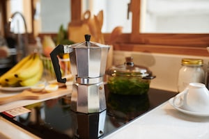 how to make espresso in a moka pot